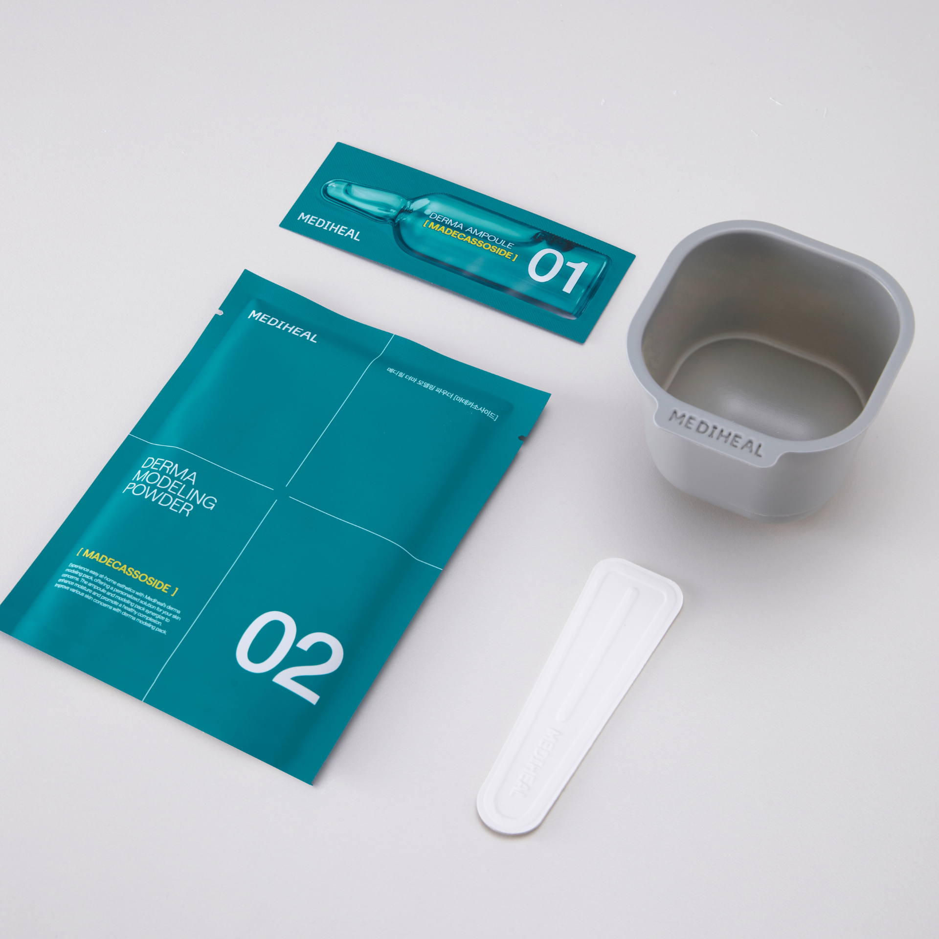[Mediheal] Masque Modeling Derma Madécassoside Taches (Ampoule 2ml + Poudre 28g)