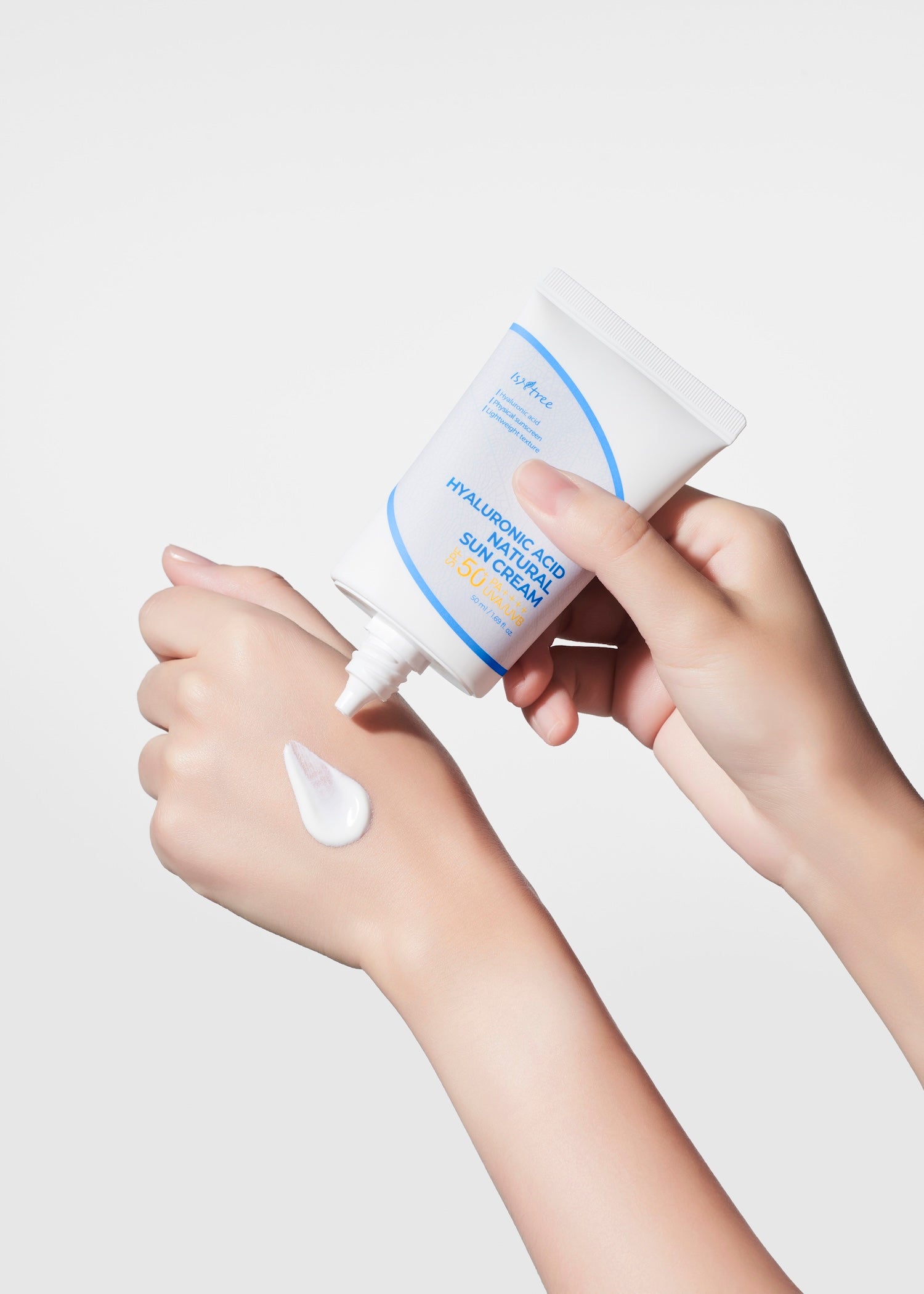 [isntree] Crème solaire naturelle à l'acide hyaluronique 50ml