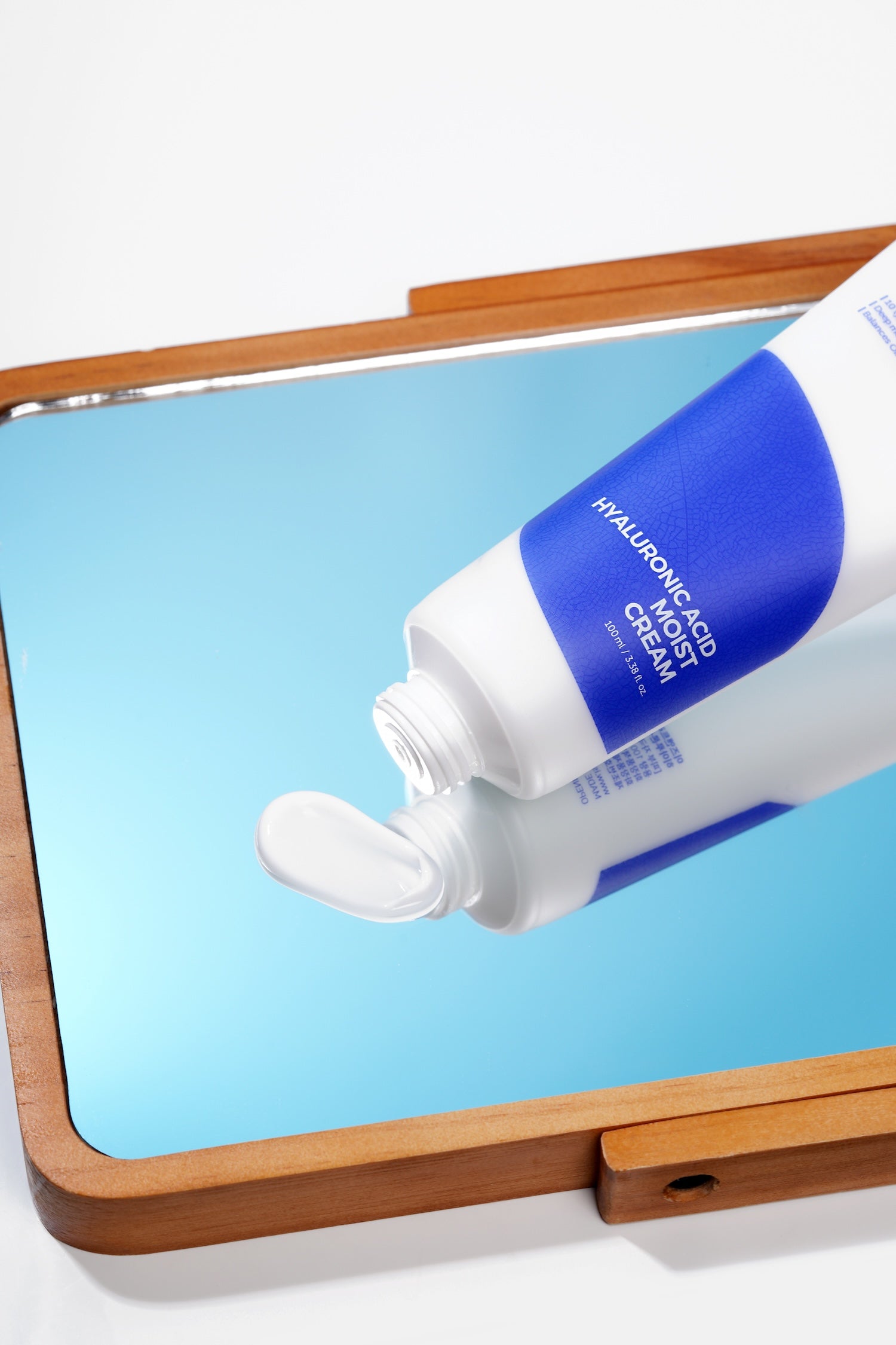 [Isntree] Crème Hydratante à l'Acide Hyaluronique 100ml